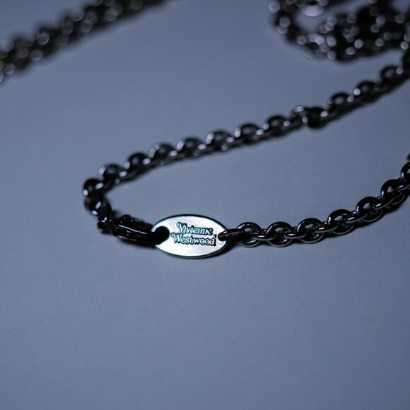 Vivienne Westwood Long Orb Necklace - Picture 5 of 7